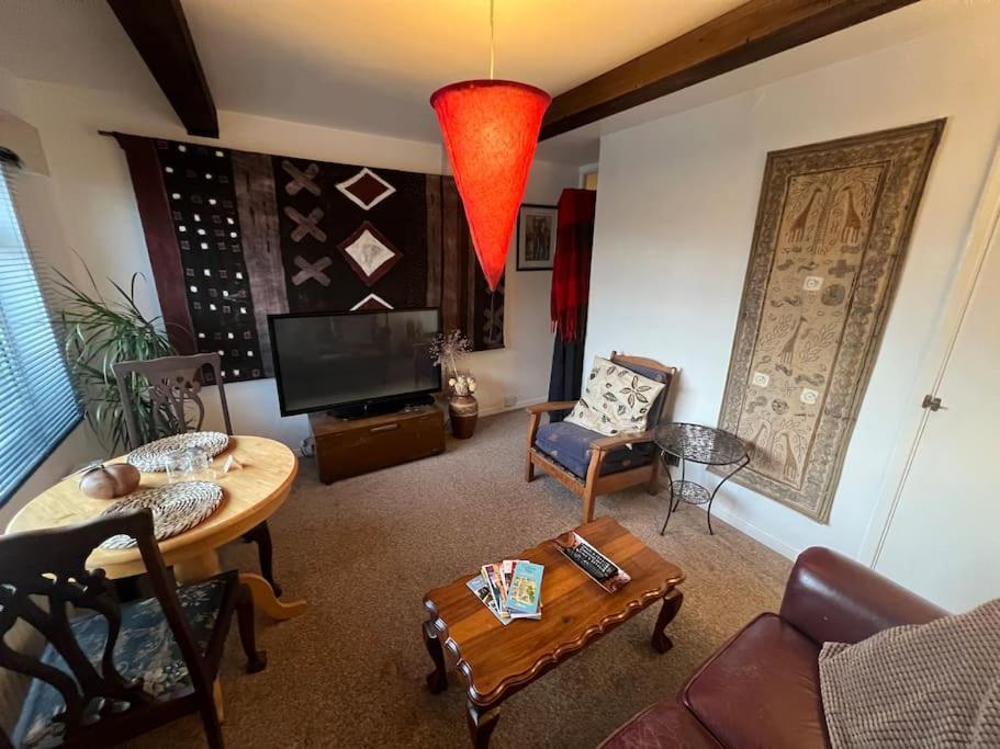 Cosy Private Accommodation In Corsham, Near Bath Exteriér fotografie