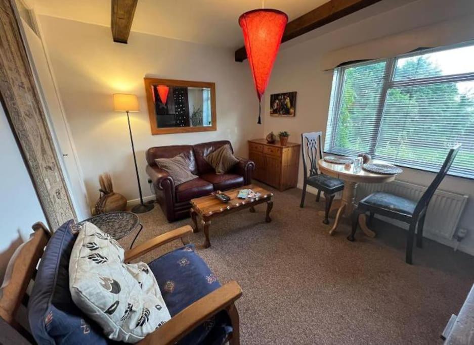 Cosy Private Accommodation In Corsham, Near Bath Exteriér fotografie