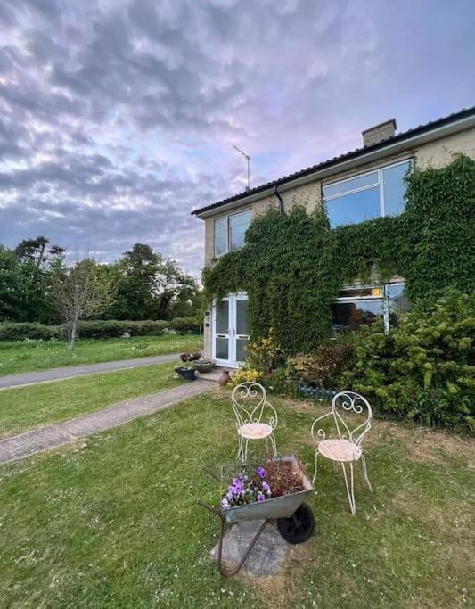 Cosy Private Accommodation In Corsham, Near Bath Exteriér fotografie